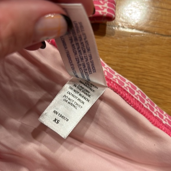 Vineyard vines girls XS two piece bathing suit good condition - Picture 3 of 3